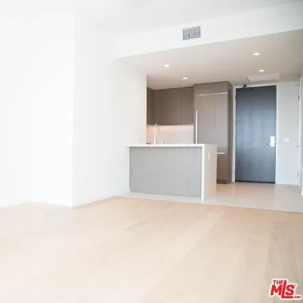 Image 2 - Metropolis Residential Tower I, Harbor Freeway, Los Angeles, CA 90017, USA - Condo for rent