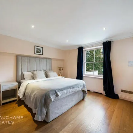 Image 9 - Marrick House, Mortimer Crescent, London, NW6 5NT, United Kingdom - House for sale