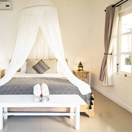 Rent this 3 bed house on Berawa in Jalan Pantai Berawa, Tibubeneng 08456