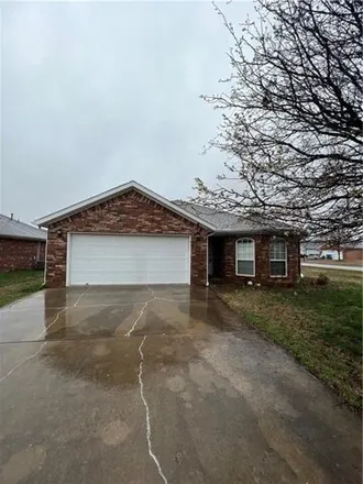 Rent this 3 bed house on 1100 Southwest Cabriolet Street in Bentonville, AR 72712
