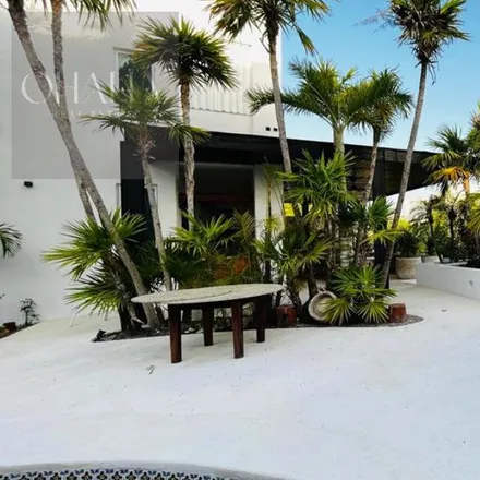 Image 3 - Avenida Paraíso, Isla Dorada, 75500 Cancún, ROO, Mexico - House for rent
