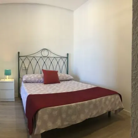 Image 2 - Carrer del Doctor Josep Juan Dòmine, 6, 46011 Valencia, Spain - Room for rent