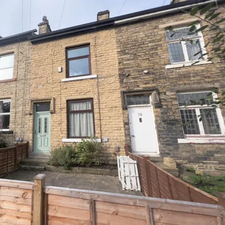 Buy this 2 bed townhouse on Rhodes Street in Saltaire, BD18 3JJ