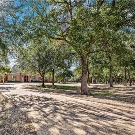 Image 6 - 651 Winding Trail, Crawford, McLennan County, TX 76638, USA - House for sale