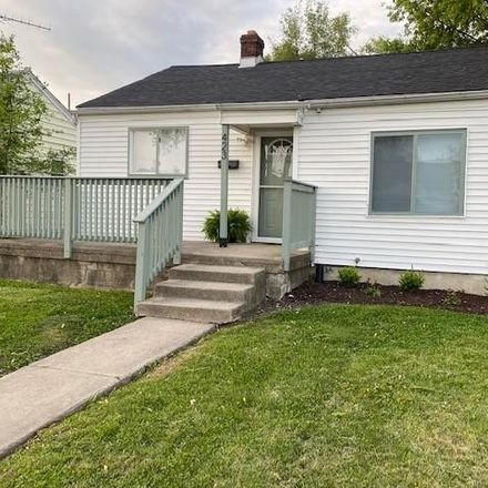 Rent this 3 bed house on W Stewart St in Dayton, OH