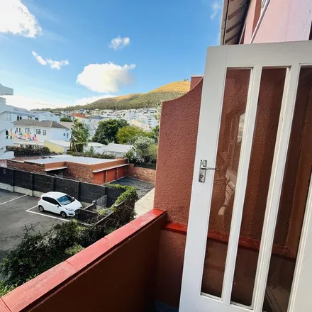 Image 3 - Ellerton Primary School, Glengariff Road, Cape Town Ward 115, Cape Town, 8005, South Africa - Apartment for rent