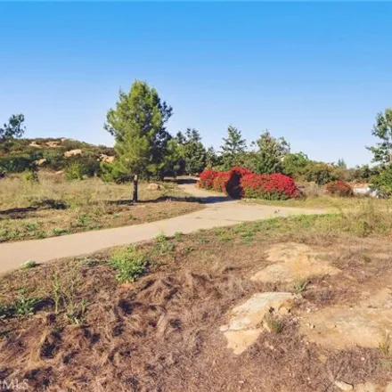 Image 4 - 23315 Old Wagon Road, Escondido, CA 92027, USA - House for sale