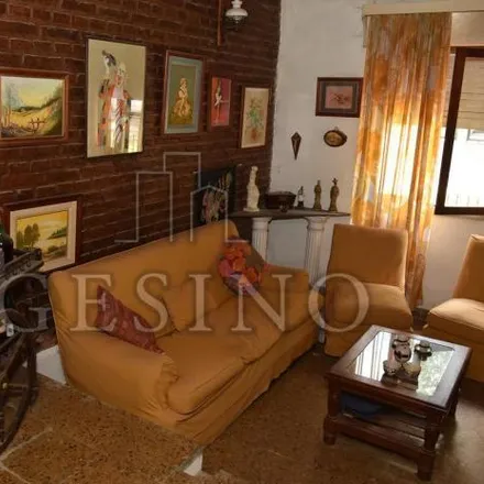 Buy this 2 bed house on Calle 27 in Partido de La Plata, Villa Elisa