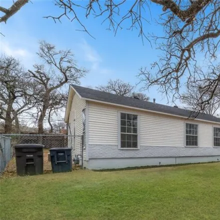 Image 3 - 2308 Garrison Street, Fort Worth, TX 76105, USA - House for sale