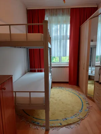 Rent this 5 bed room on Hackenbergstraße 20 in 12489 Berlin, Germany