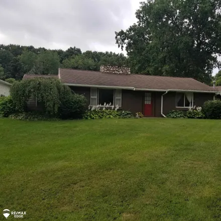 Buy this 3 bed house on 8122 Teachout Road in Genesee County, MI 48463