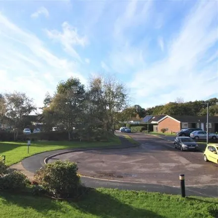 Buy this 1 bed apartment on Hailsham Road in Polegate, BN26 6NN