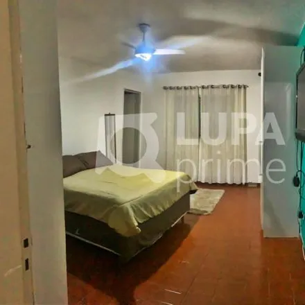 Buy this 3 bed house on Rua das Harpas in Vila Medeiros, São Paulo - SP