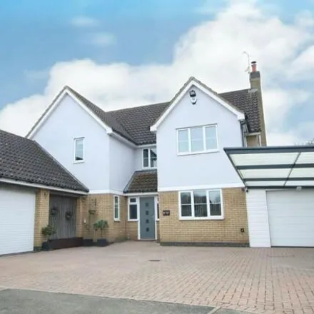 Buy this 5 bed house on Lime Kiln Close in Claydon, IP6 0AW