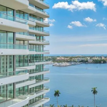 Buy this 3 bed condo on 102 Arkona Court in West Palm Beach, FL 33401