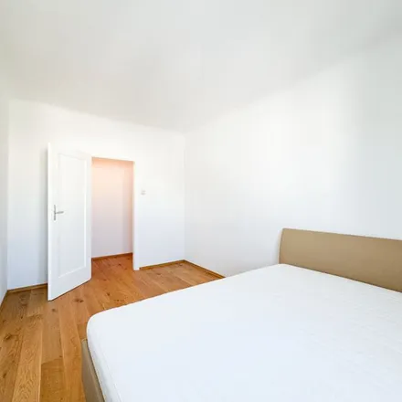 Rent this 2 bed apartment on Wiener Wohnen in Billrothstraße, 1190 Vienna