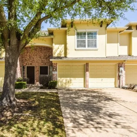 Rent this 2 bed house on 10090 Summit Run Dr in Frisco, Texas