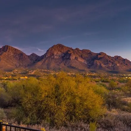 Image 3 - 332 East Shore Cliff Place, Oro Valley, AZ 85737, USA - House for sale