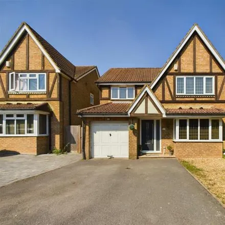 Buy this 4 bed house on Belmont Heights in Basingstoke, RG22 4RW