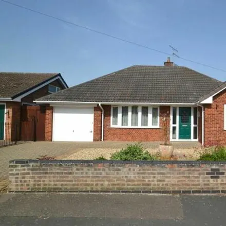 Buy this 3 bed house on Lodge Way in Grantham, NG31 8DD