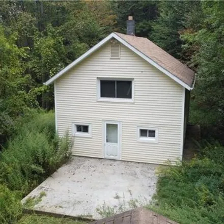 Buy this 2 bed house on 368 Peas Eddy Road in Village of Hancock, Delaware County