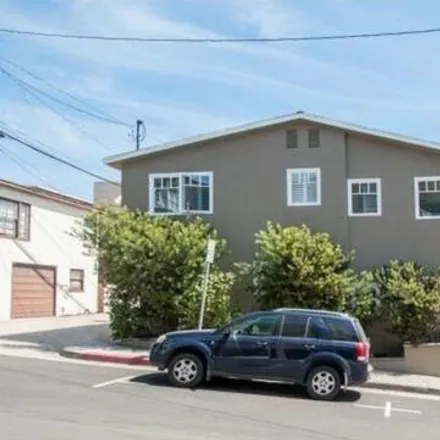 Rent this 3 bed house on 212 35th St in Hermosa Beach, California