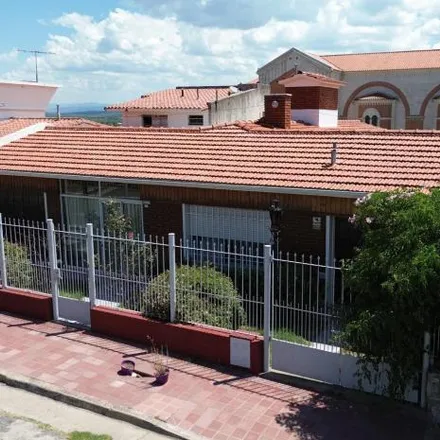 Image 1 - Mariano Moreno, Centro, Municipio de La Falda, Argentina - House for sale