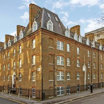 Buy this studio apartment on Gatliffe Close in 1-120 Gatliff Road, London
