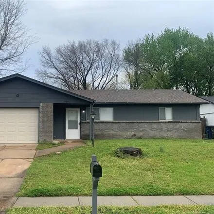 Rent this 3 bed house on 13071 East 27th Street in Tulsa, OK 74134