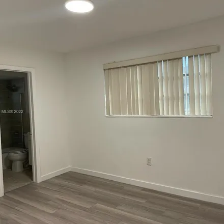 Rent this 2 bed apartment on Hollywood Library in North 58th Avenue, Hollywood