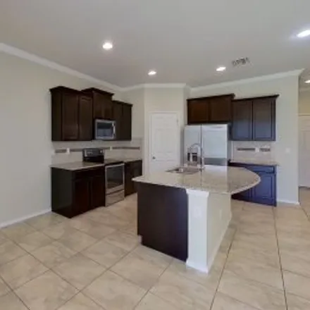 Buy this 3 bed apartment on 4904 White Sanderling Court in Greater Palm River Point, Tampa