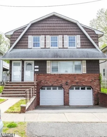 Buy this 6 bed townhouse on 25 Pine Street in Bloomfield, NJ 07003
