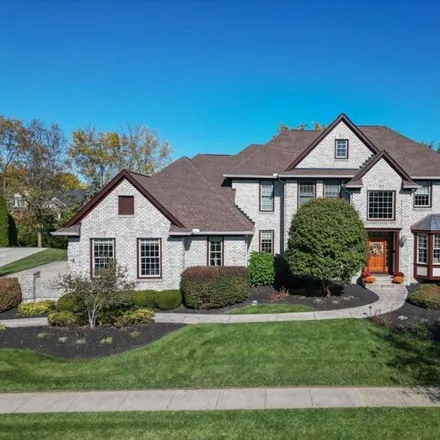 Buy this 5 bed house on 4864 Classic Turn in Deerfield Township, OH 45040
