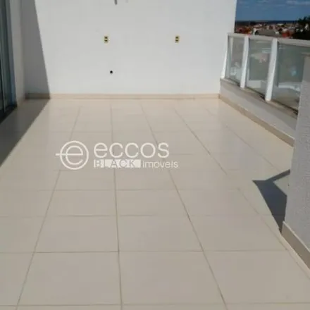 Buy this 4 bed apartment on Rua Real Grandeza in Tubalina, Uberlândia - MG