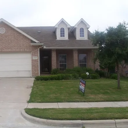Rent this studio house on 2129 Haylee Drive in Fort Worth, TX 76131