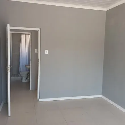 Image 6 - 97 Buitekant Street, Cape Town Ward 8, Western Cape, 7560, South Africa - Duplex for rent