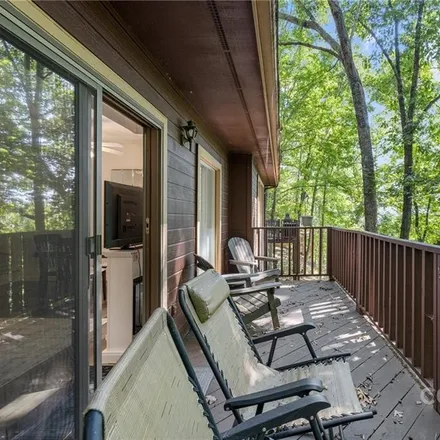 Image 4 - 100 Appledore Court, Carolina Mountains, Rutherford County, NC 28746, USA - Townhouse for sale