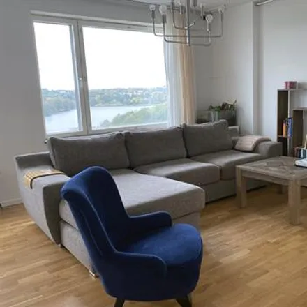 Rent this 3 bed condo on Pressläktaren in Evenemangsgatan 30, 169 56 Solna kommun