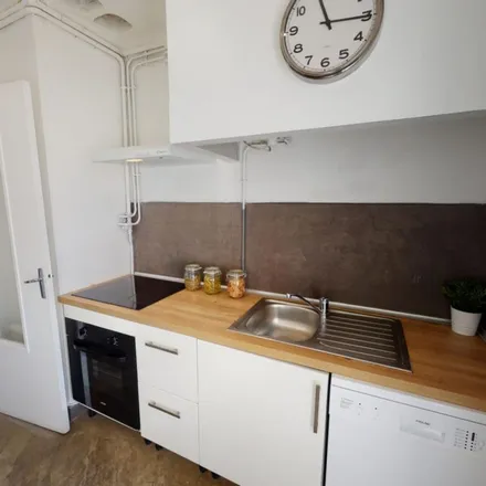 Rent this 4 bed apartment on 23 Boulevard Berthelot in 34060 Montpellier, France