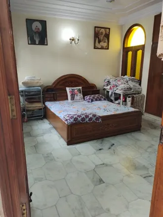 Rent this 2 bed house on GD Salwan Public School in Bazaar Marg, Rajendra Nagar