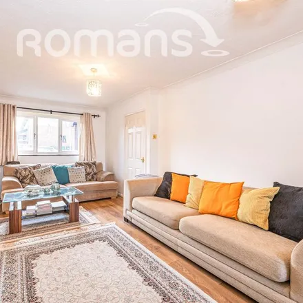 Image 2 - 24 August End, Reading, RG30 2JP, United Kingdom - Townhouse for rent