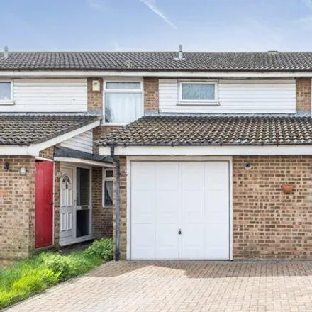 Buy this 3 bed house on Haddington Close in Bletchley, MK3 7TD
