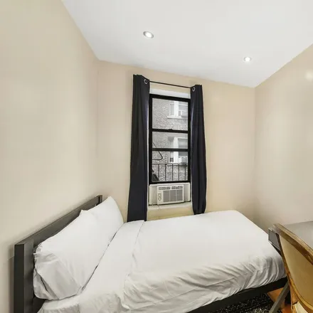 Image 1 - 235 West 109th Street - Room for rent