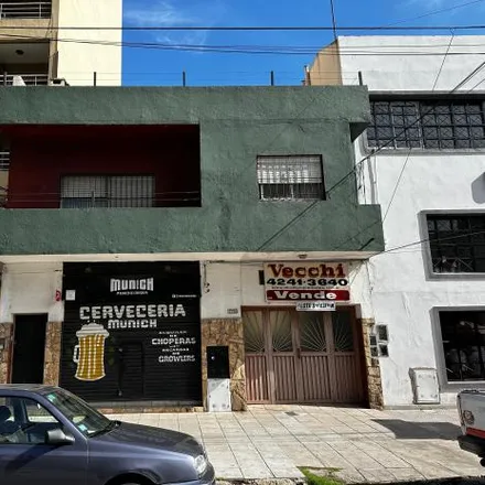 Buy this 7 bed house on 2 de Mayo 2753 in 1824 Lanús Centro Oeste, Argentina