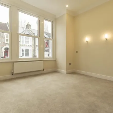 Image 4 - Bikehangar 561, Leander Road, London, SW2 2ND, United Kingdom - Apartment for rent