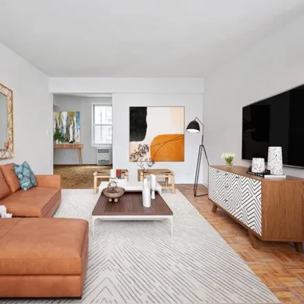 Buy this studio apartment on 30 Monroe Place in New York, NY 11201
