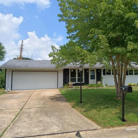 Buy this 3 bed house on 629 Fairwick Drive in Mehlville, MO 63129