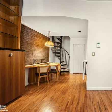 Image 4 - 338 EAST 78TH STREET GF in New York - Townhouse for sale