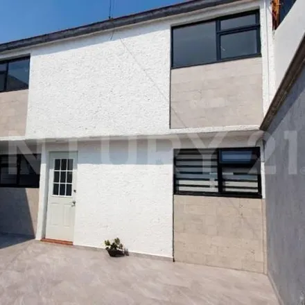Buy this 3 bed house on Calle Risco in 54055 Tlalnepantla, MEX