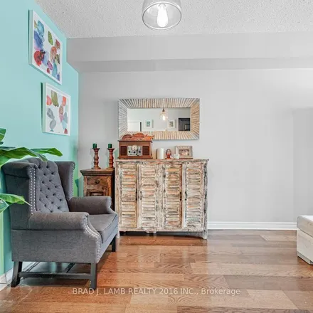 Image 7 - 155 Bleecker Street, Old Toronto, ON M4X 1X1, Canada - Townhouse for rent
